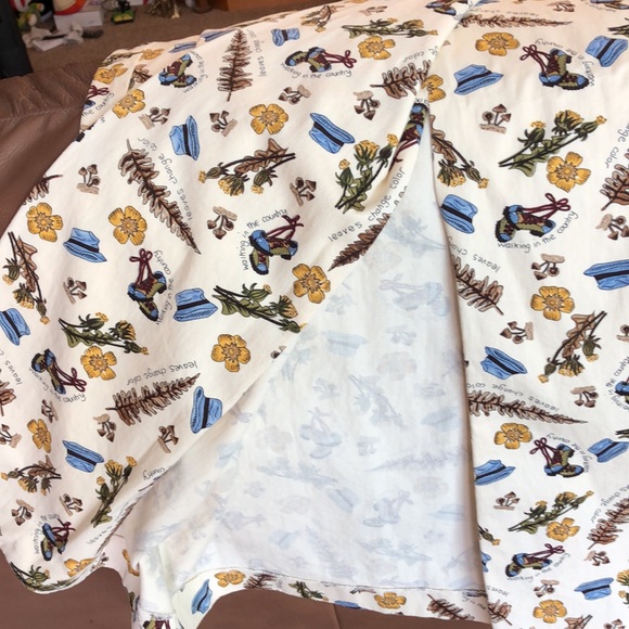 Marisa Canvas Skirt Size 10 Fall Motif - Picture 5 of 7